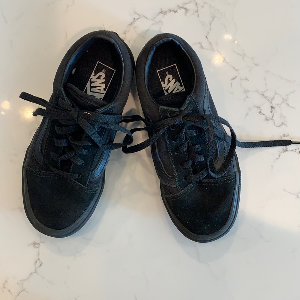 Vans little kid shoes
